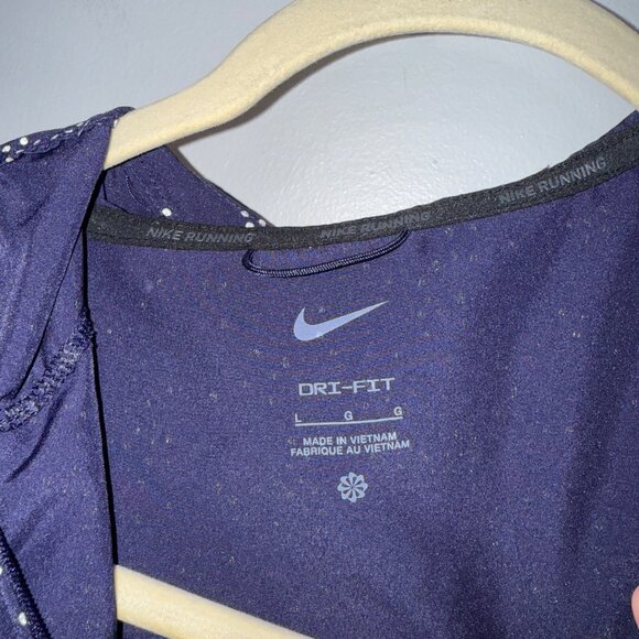 Nike Dri-FIT Running Jacket size L Deep Purple & White Lightweight Outerwear - Picture 6 of 7